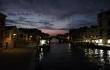 Sutemose paskstantys Venecijos kanalai [iandien prie dvideimt met. Po kuprine, 2019]