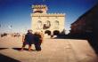 San Marinas ir beproti�kai m�lynas dangus [� Sicilij�, 2000]