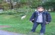 O�ka Lazdijuose valg� med� [Aplink Lietuv� III, 2004]